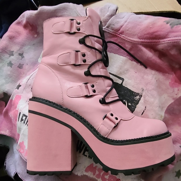 Killstar Broom Rider Boots - Picture 4 of 11